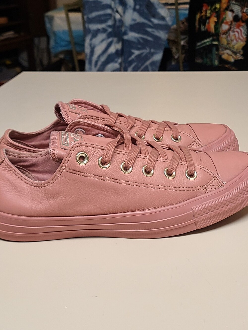 Converse Leather Chuck Taylor All Star low top sneakers size 8 - Picture 7 of 9
